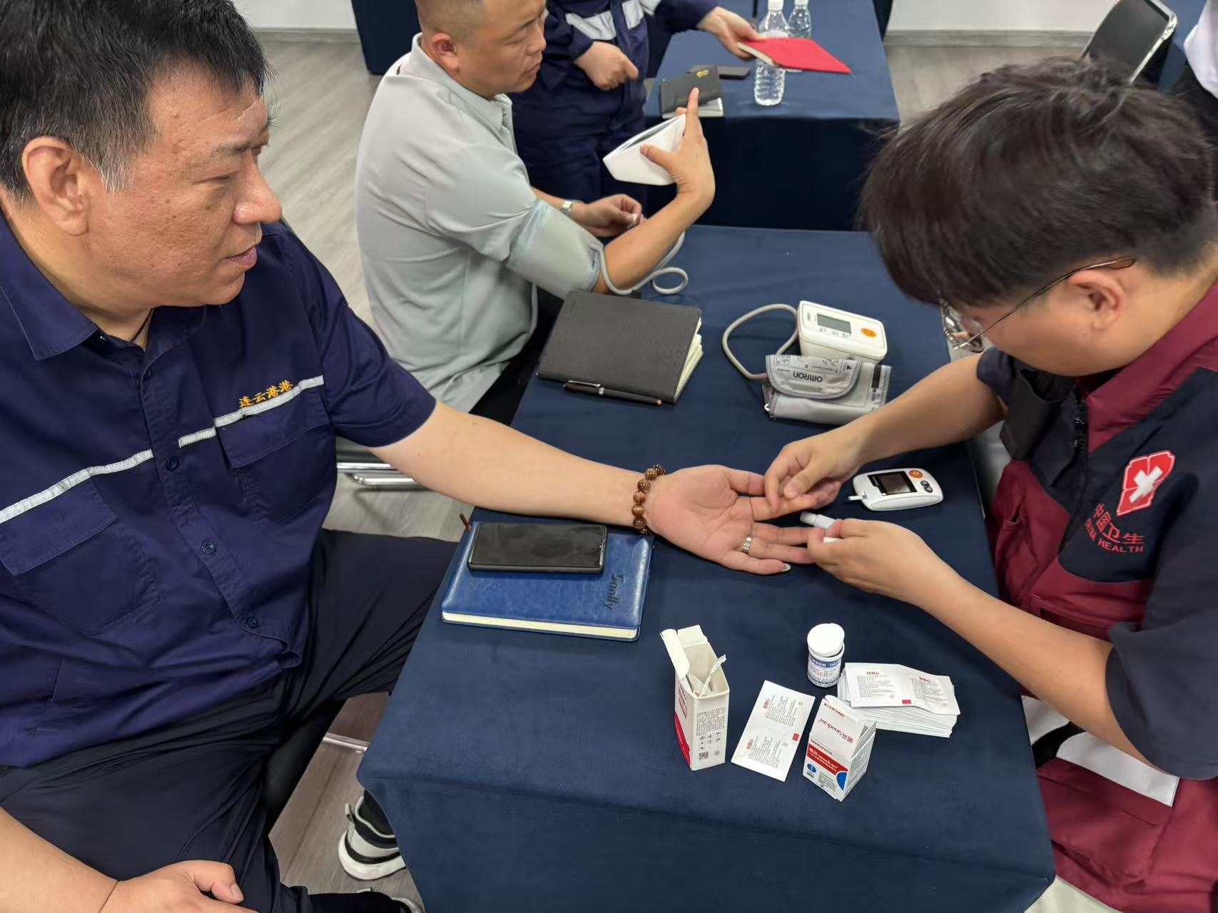 医防融合护健康 精准义诊进企业