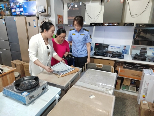 区市场监管局开展燃气灶具检查