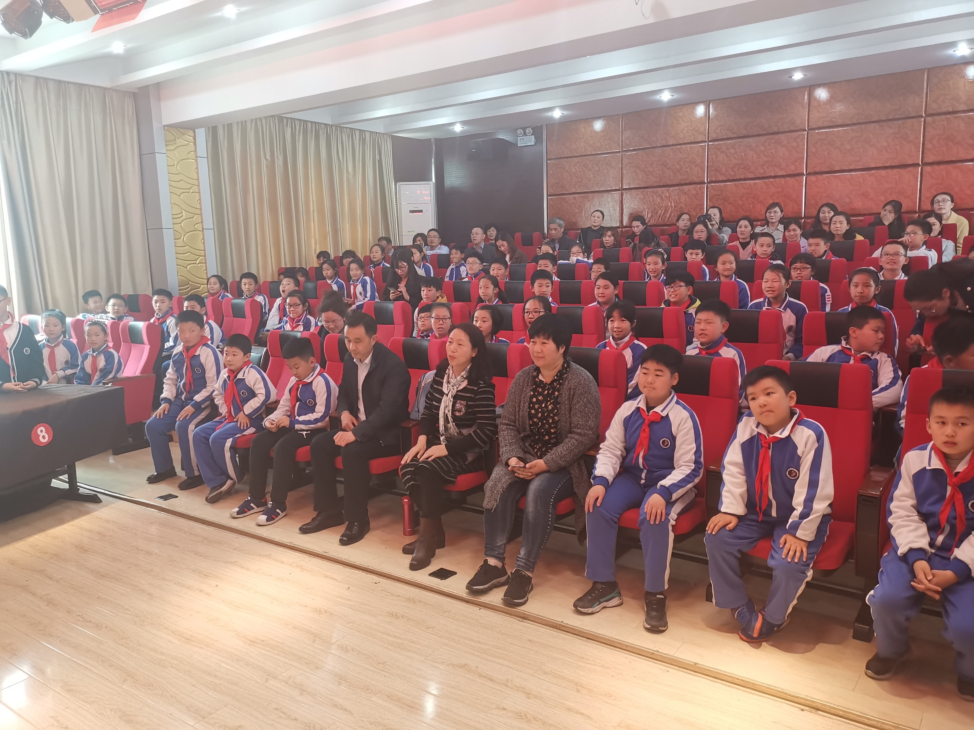 学校竞赛活动特色亮点 1556522061845.jpg