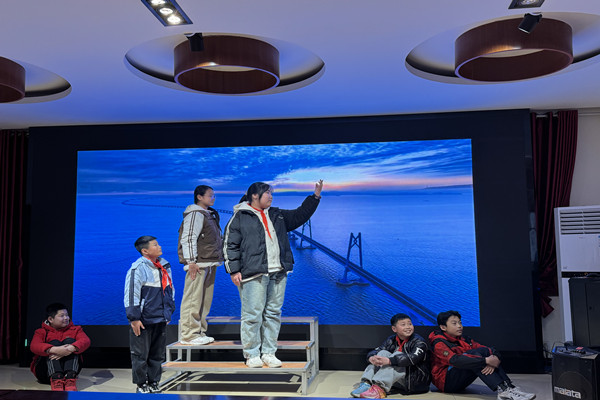 宿城中心小学举行“山海之声 童声琅琅”朗读比赛.jpg