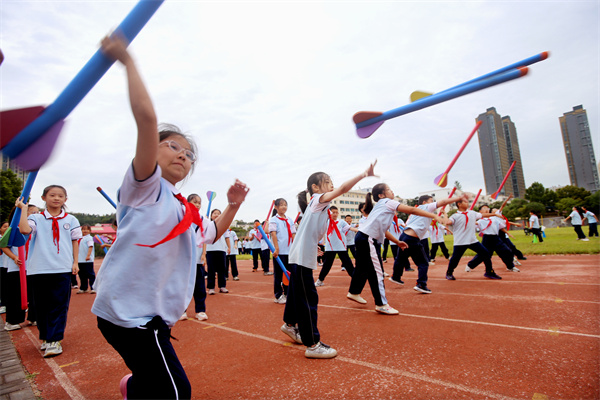 院前小学多彩课间赋能少年成长 (3).jpg
