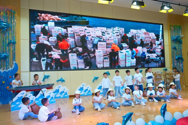 海州湾幼教集团开展2026年学前教育宣传月暨庆六一展演活动.jpg